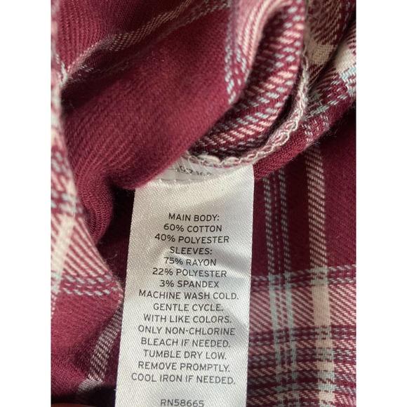 Make + Model Women XXS Snap Button Flannel Purple Plaid Long Sleeve - Picture 11 of 11